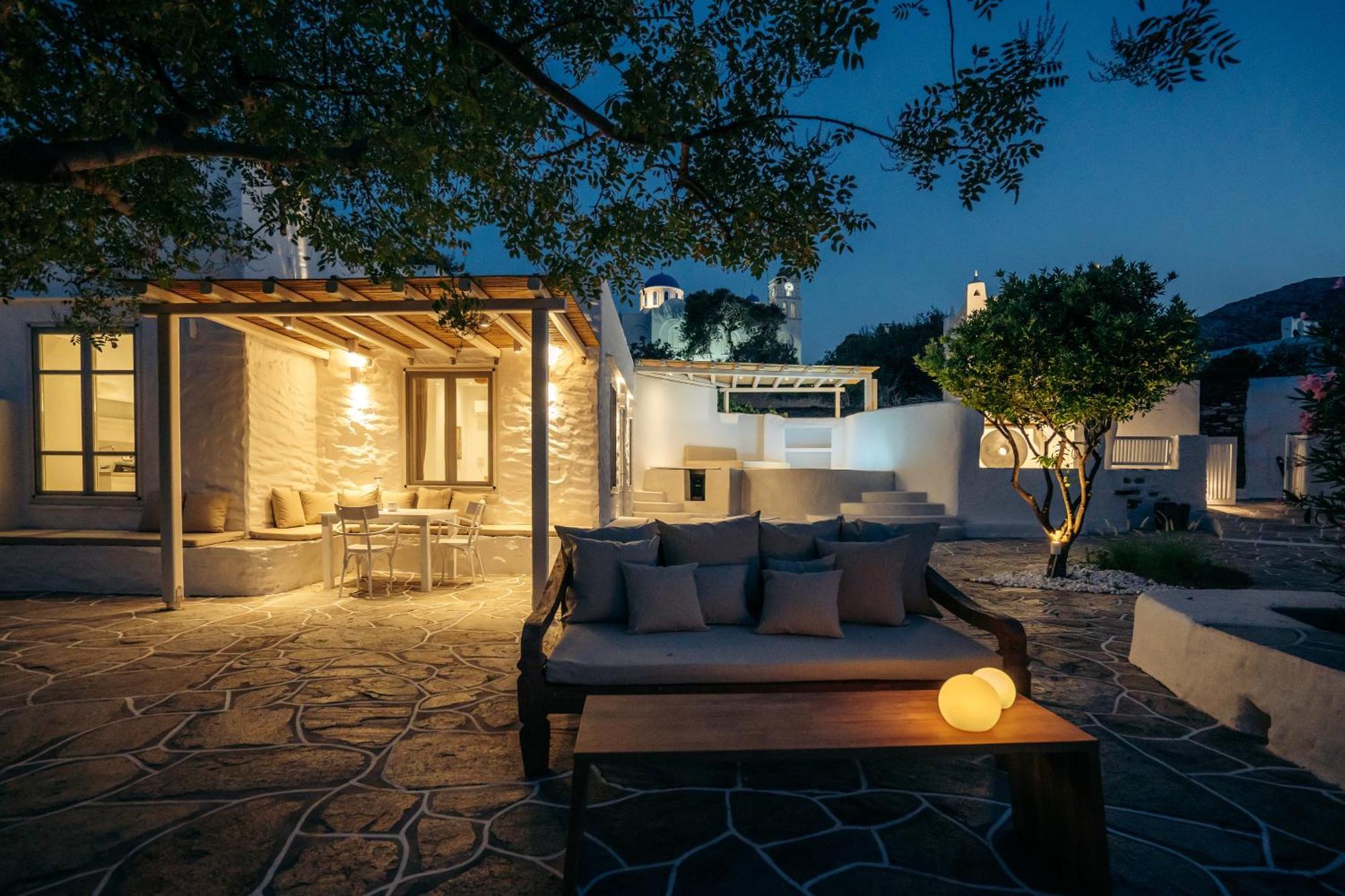 Rabagas Suites Luxury - In The Heart Of Sifnos アポロニア エクステリア 写真