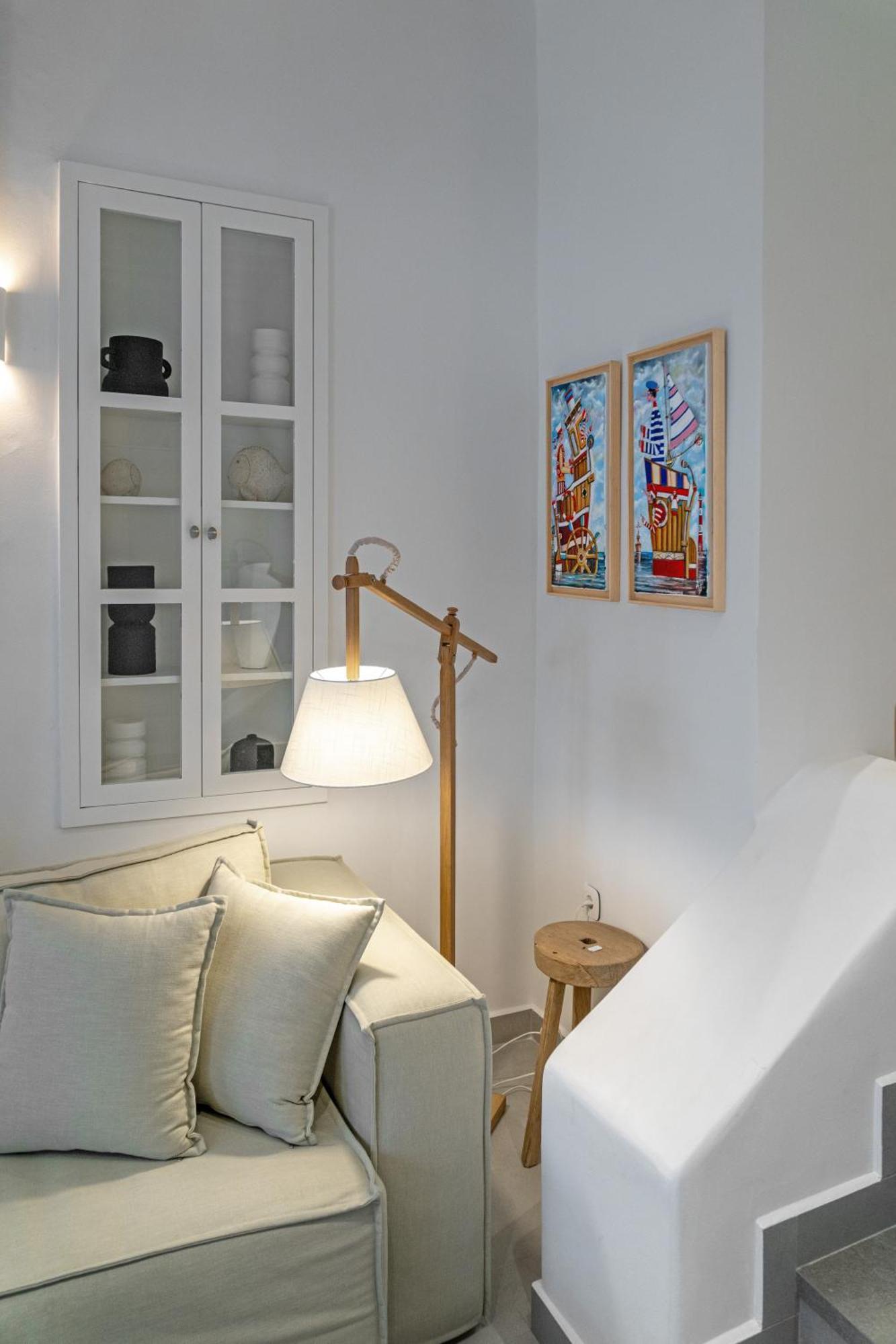 Rabagas Suites Luxury - In The Heart Of Sifnos アポロニア エクステリア 写真