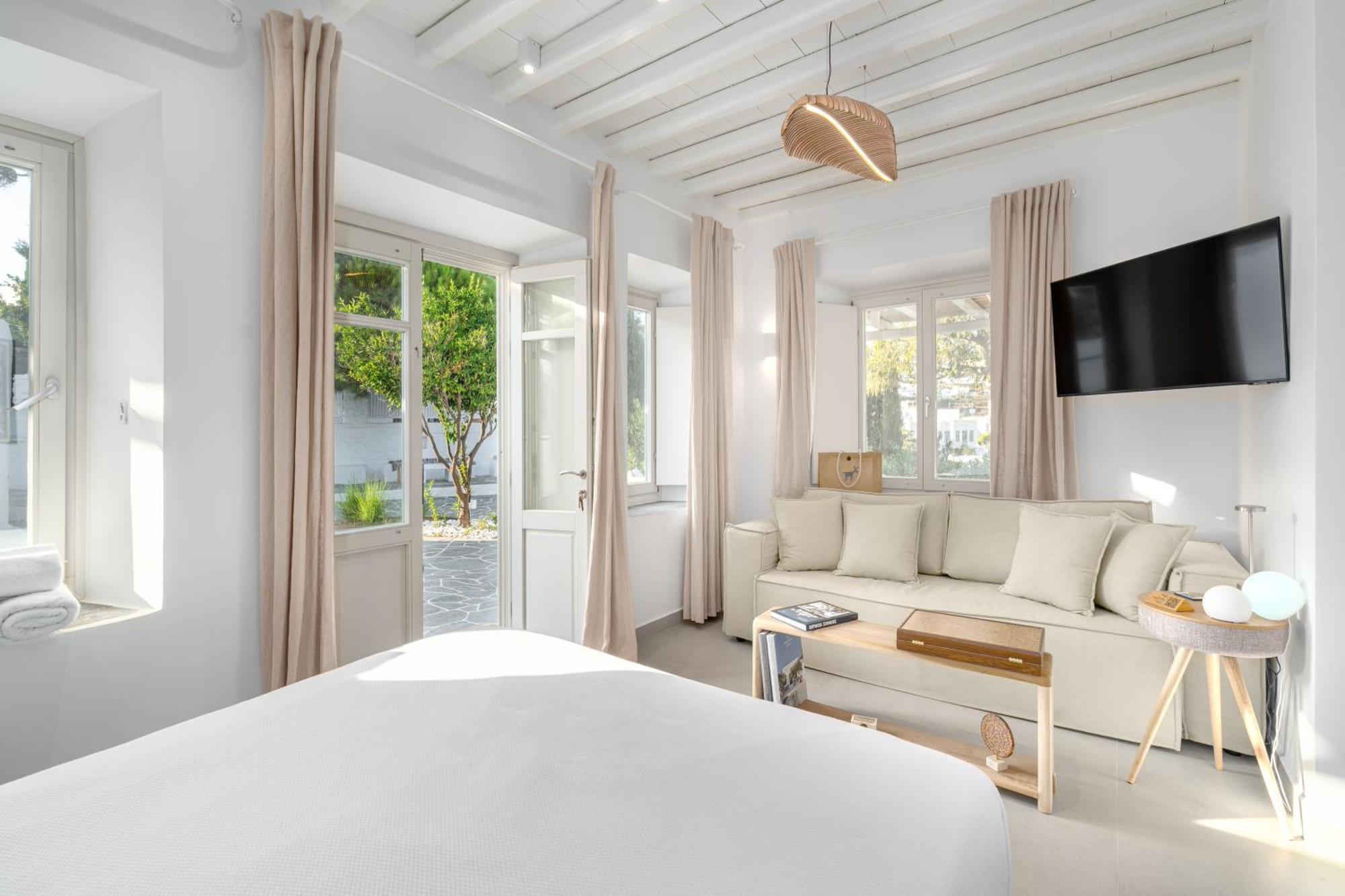 Rabagas Suites Luxury - In The Heart Of Sifnos アポロニア エクステリア 写真